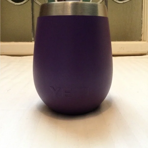 YETI Purple Wine Tumbler No Lid - Picture 3 of 6